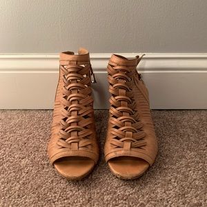 Vince Camuto strappy sandals